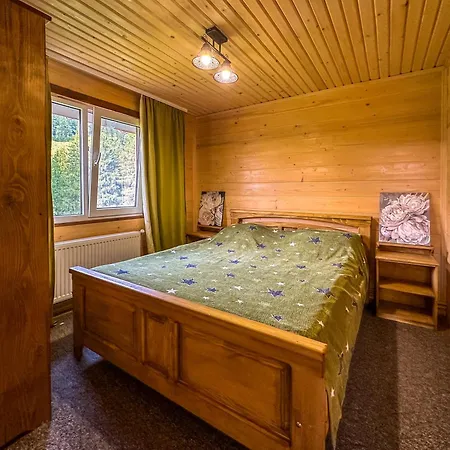 Khatka Lisnyka * Iltsi